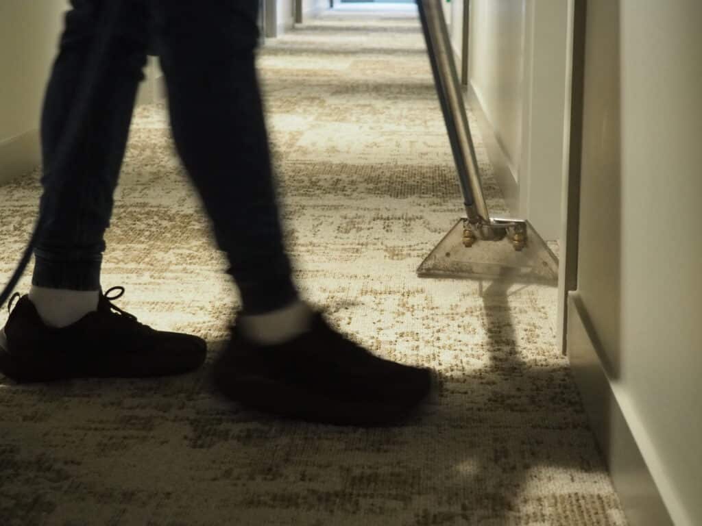Illustration of Best Practices For Commercial Carpet Cleaning